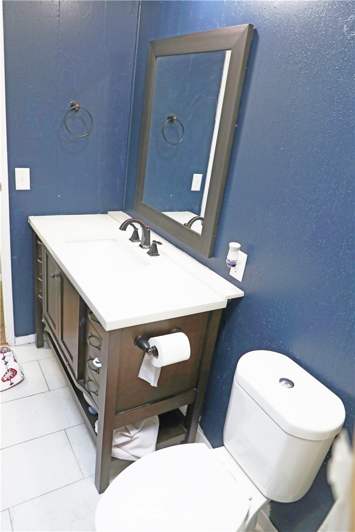 5575 Seavue Road Blaine, WA 98230 - Photo 18 of 24 Gallery Image 18