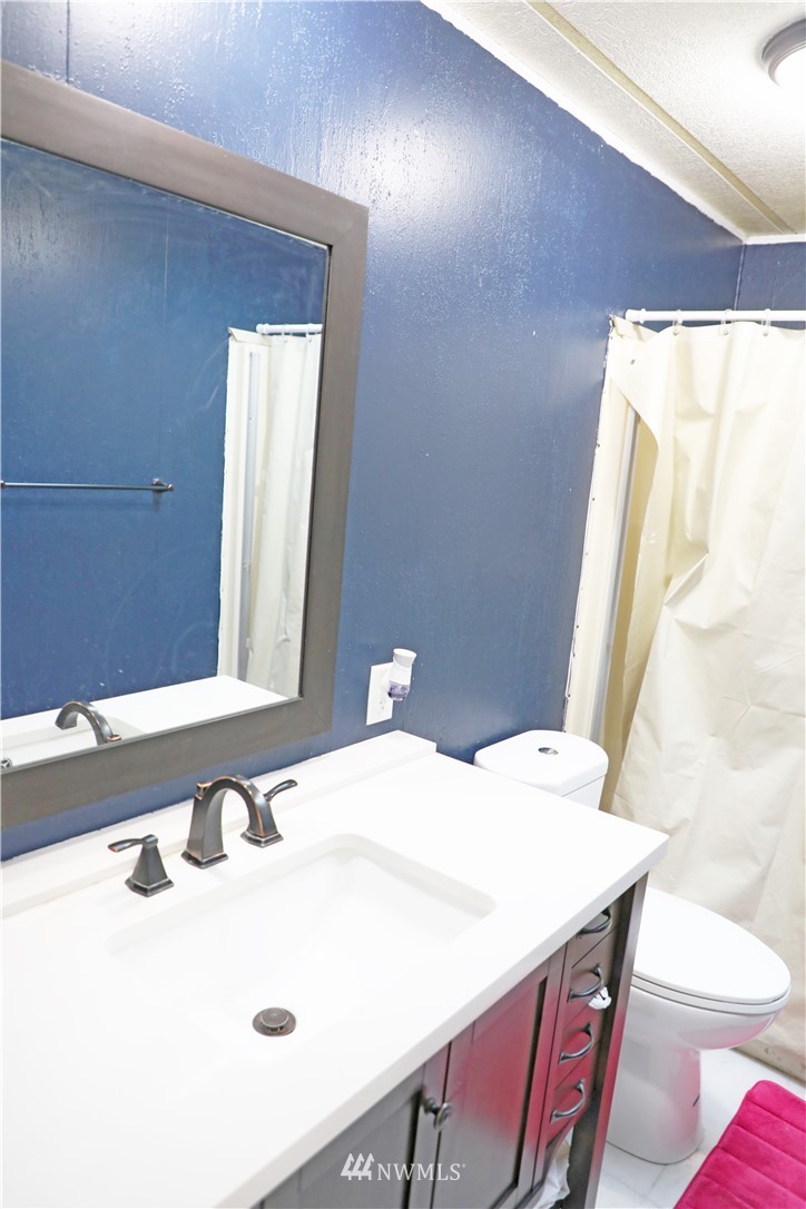 5575 Seavue Road Blaine, WA 98230 - Photo 19 of 24 Gallery Image 19