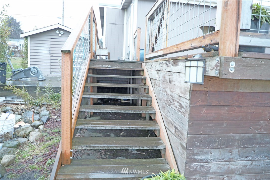 5575 Seavue Road Blaine, WA 98230 - Photo 7 of 24 Gallery Image 7