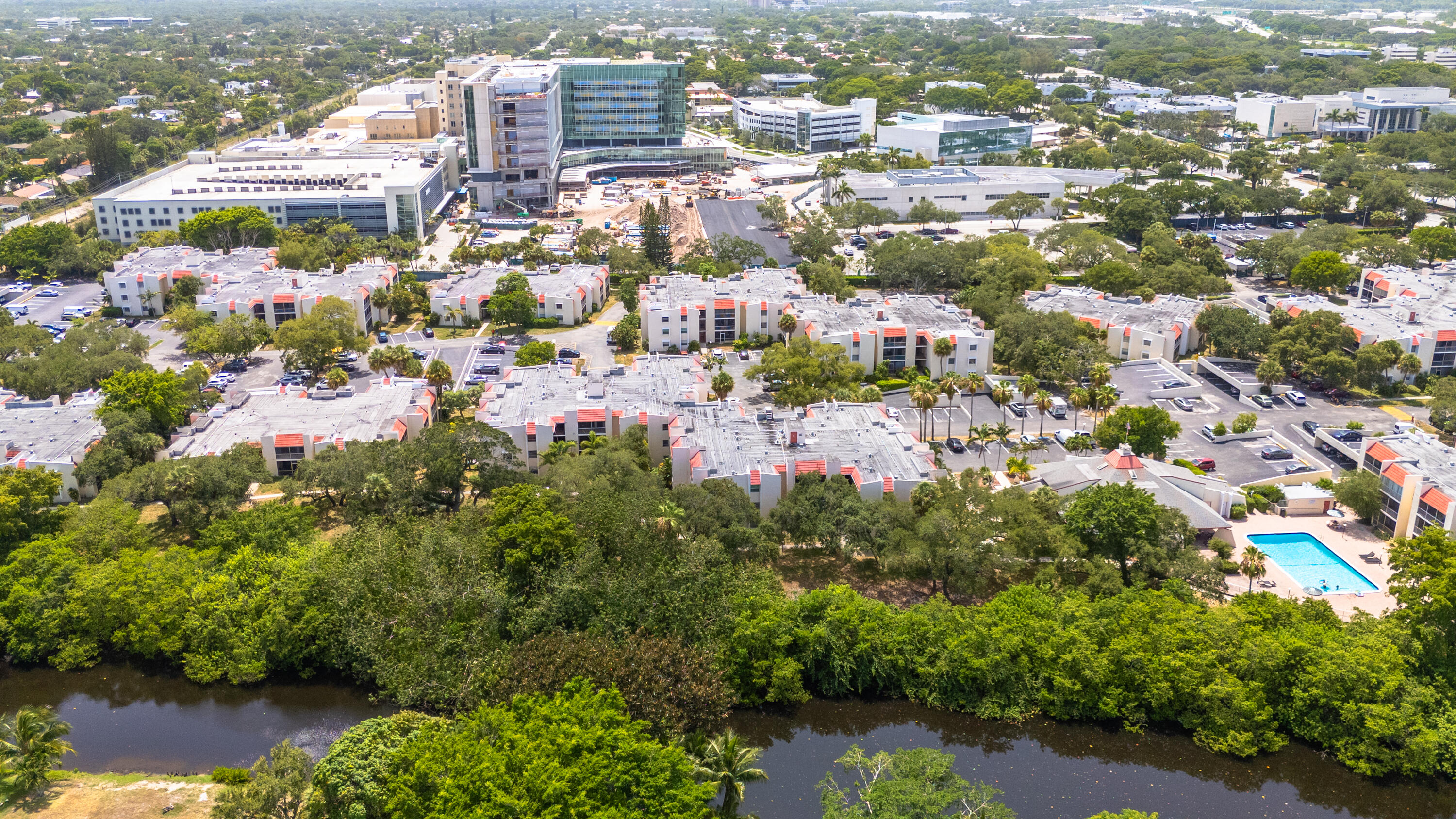 628 Northwest 13th Street, Unit 11 Boca Raton, FL 33486 - Photo 18 of 22 a view of a city