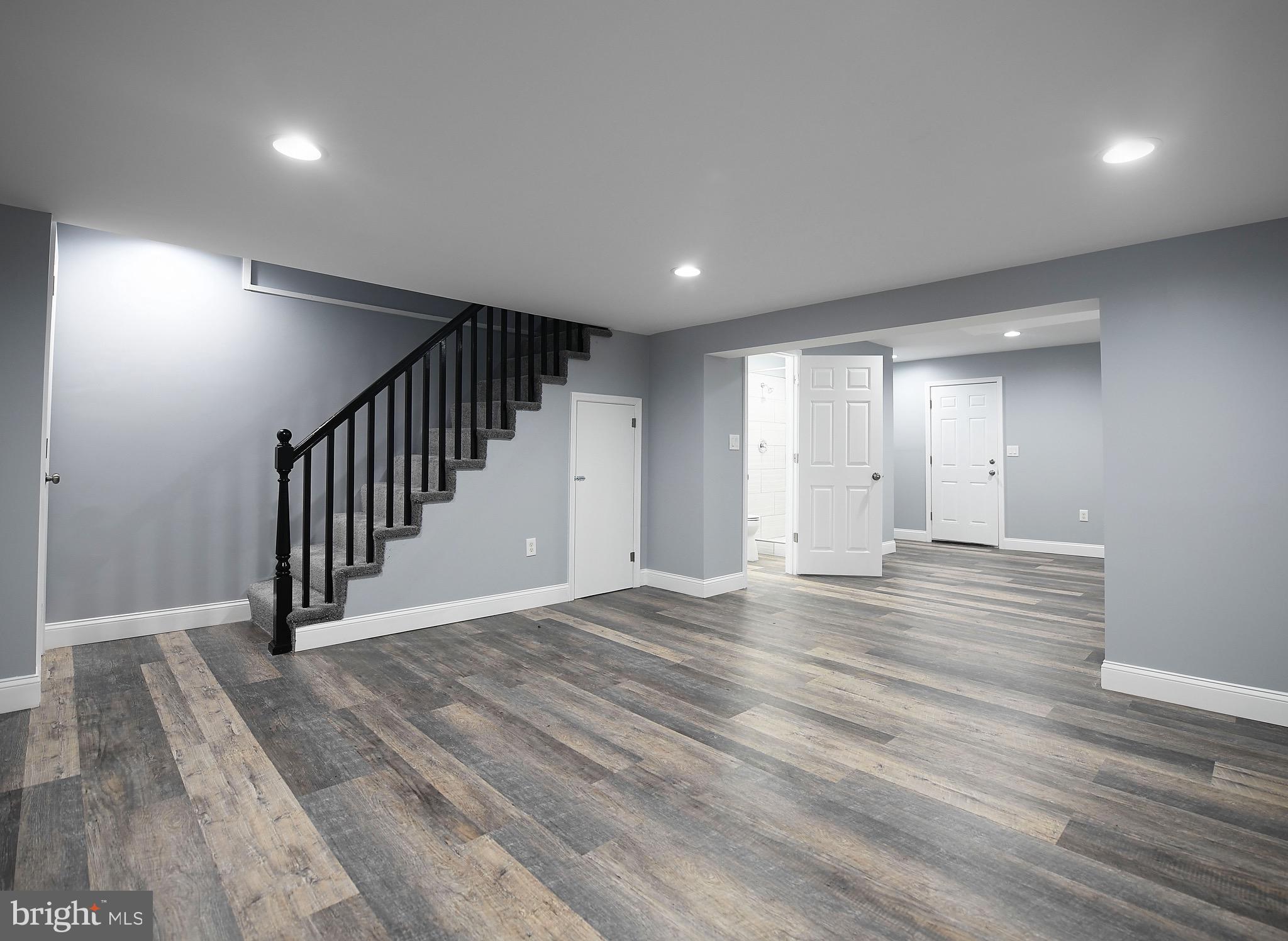 1734 Melbourne Road Baltimore, MD 21222 - Photo 26 of 35