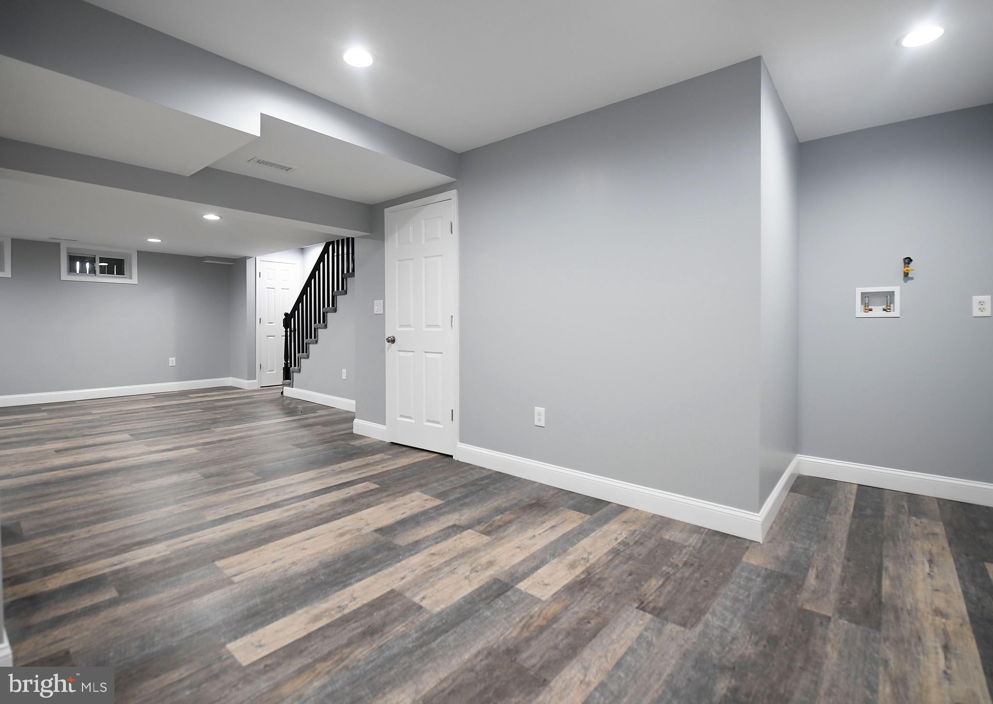 1734 Melbourne Road Baltimore, MD 21222 - Photo 28 of 35