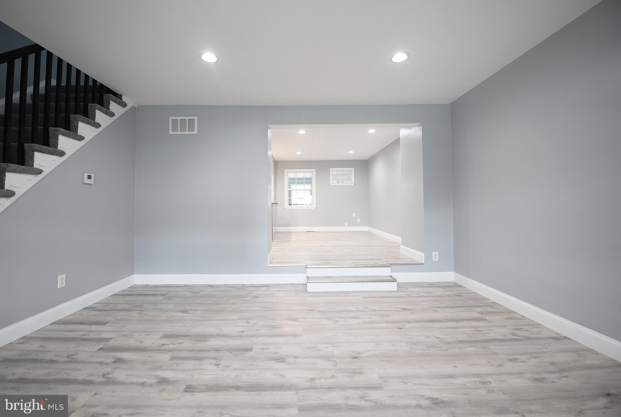 1734 Melbourne Road Baltimore, MD 21222 - Photo 8 of 35