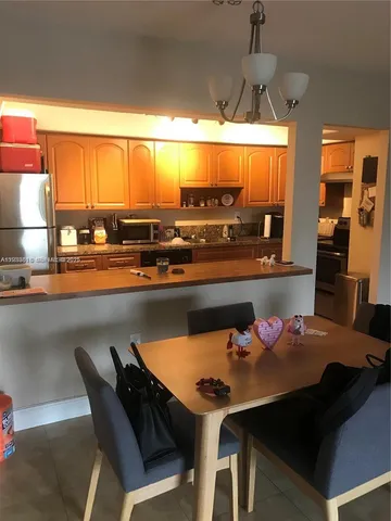 $2,000 | 7907 Southwest 104th Street, Unit 203H, Miami, FL 33156