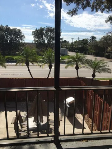 $2,000 | 7907 Southwest 104th Street, Unit 203H, Miami, FL 33156