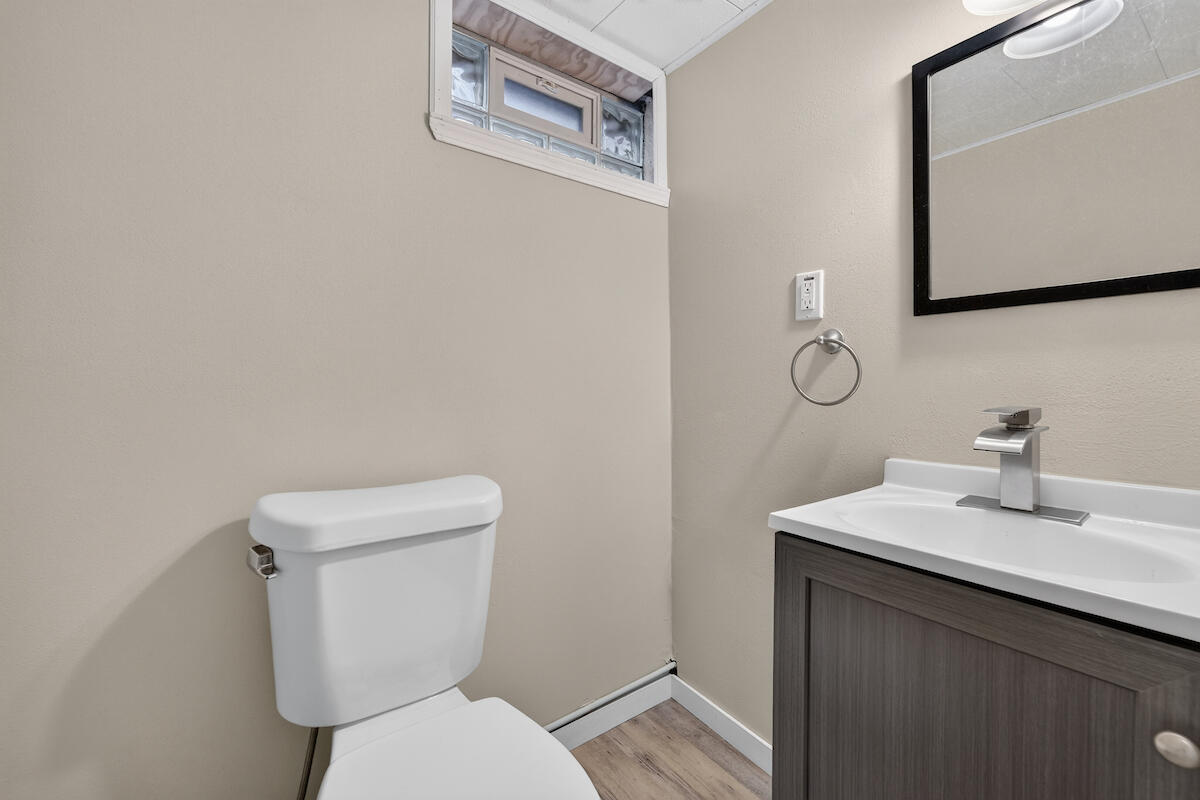3627 Regency Drive Racine, WI 53402 - Photo 19 of 23 Half Bath