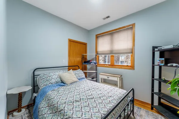$325,000 | 119 North Mozart Street, Unit 2, Chicago, IL 60612
