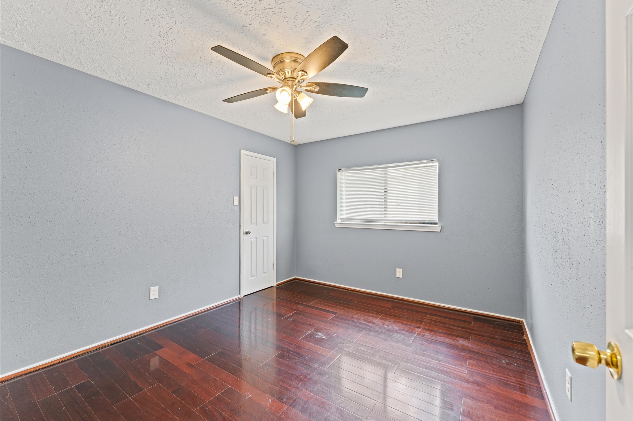 21311 Golden Dove Drive Spring, TX 77388 - Photo 16 of 28 Secondary Bedroom