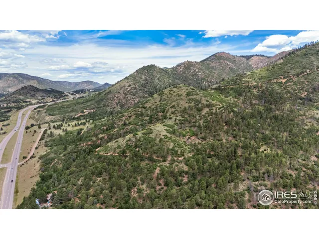 a black and white photo of a mountain