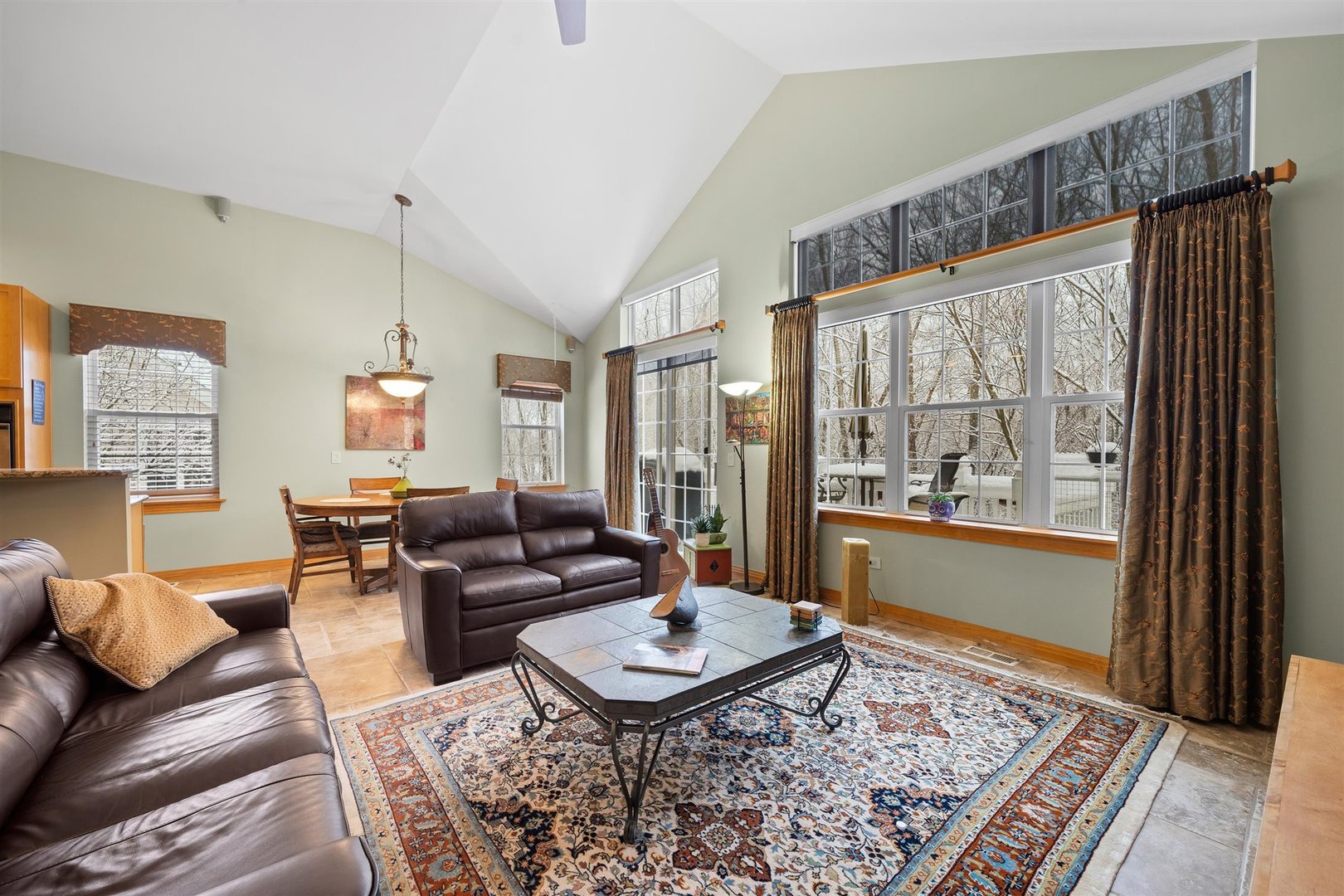 322 Quarry Ridge Circle Sugar Grove, IL 60554 - Photo 4 of 36