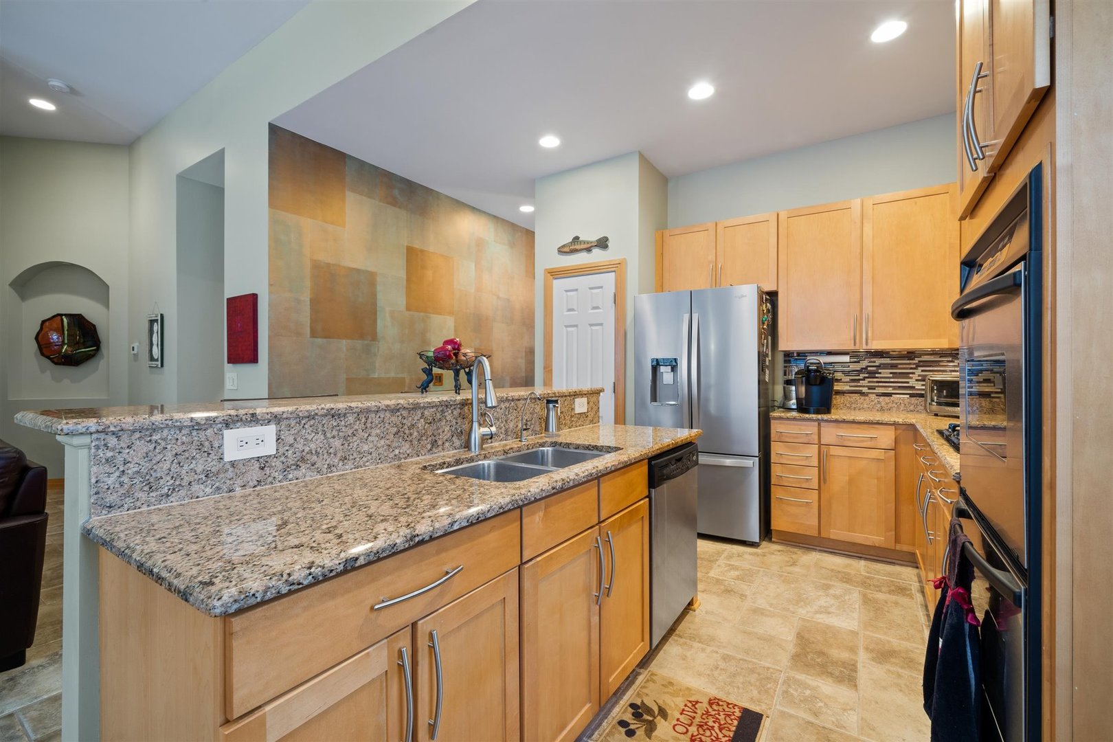 322 Quarry Ridge Circle Sugar Grove, IL 60554 - Photo 8 of 36