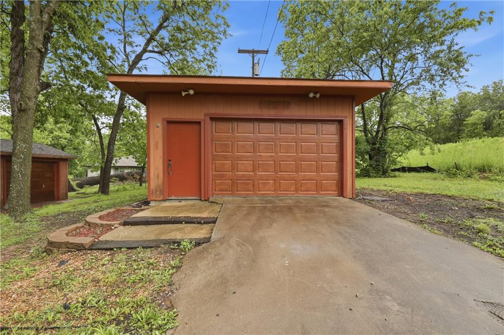 875 Kendall Road Peculiar, MO 64078 - Photo 43 of 54