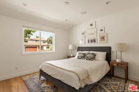 $2,495,000 | 7316 El Manor Avenue, Los Angeles, CA 90045