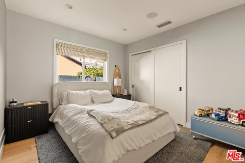 $2,495,000 | 7316 El Manor Avenue, Los Angeles, CA 90045