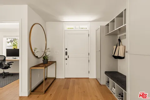 $2,495,000 | 7316 El Manor Avenue, Los Angeles, CA 90045