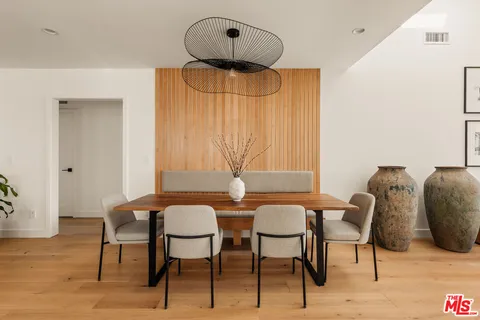 $2,495,000 | 7316 El Manor Avenue, Los Angeles, CA 90045