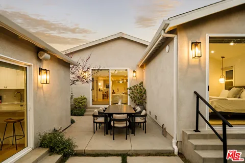 $2,495,000 | 7316 El Manor Avenue, Los Angeles, CA 90045