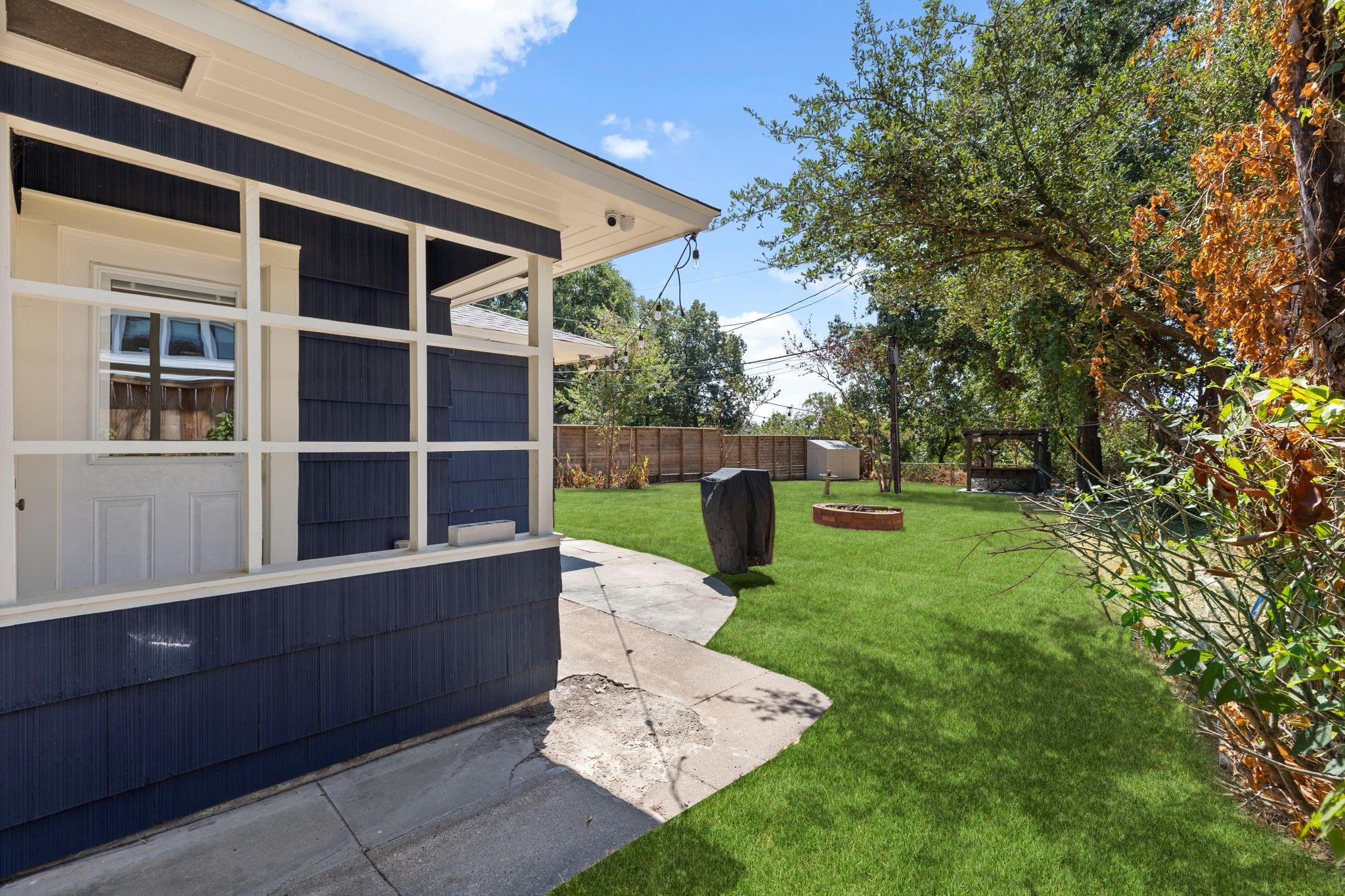 1802 Turnpike Road Houston, TX 77008 - Photo 42 of 47