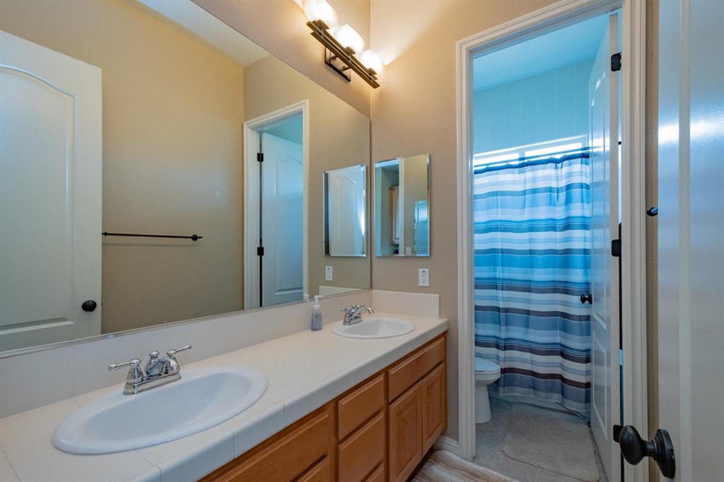 12904 Hyperion Lane Apple Valley, CA 92308 - Photo 32 of 50