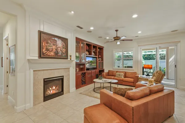$669,000 | 1288 Maple Valley Street, Manteca, CA 95336