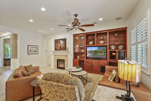 $669,000 | 1288 Maple Valley Street, Manteca, CA 95336