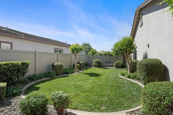 $669,000 | 1288 Maple Valley Street, Manteca, CA 95336