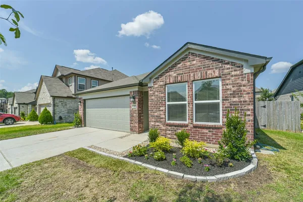 $249,990 | 2815 Beech River Court, Conroe, TX 77301