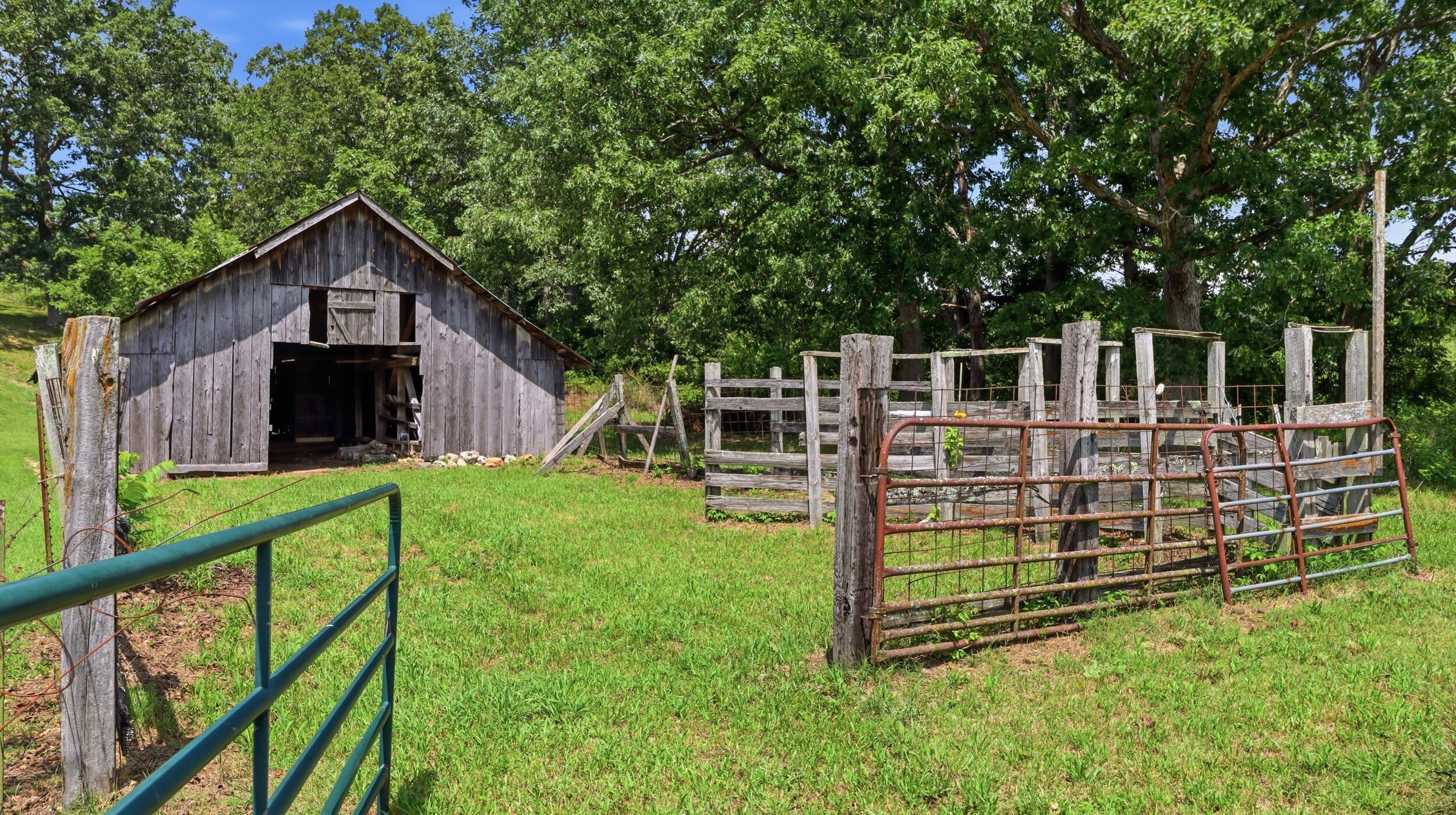 18482 Dixon Road Licking, MO 65542 - Photo 48 of 57 img_0202