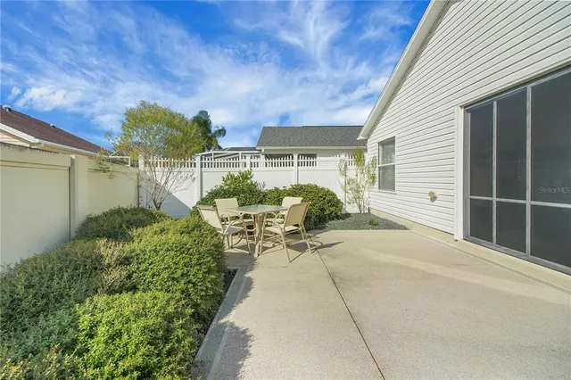 $339,900 | 438 Grovewood Place, The Villages, FL 32162