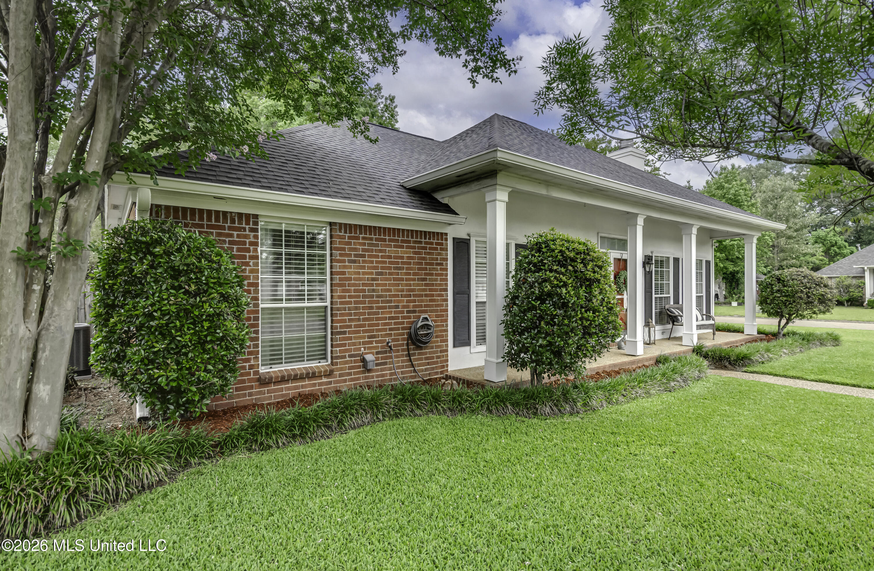 690 Olympic Drive Flowood, MS 39232 - Photo 3 of 54 690 Olympic Dr--56