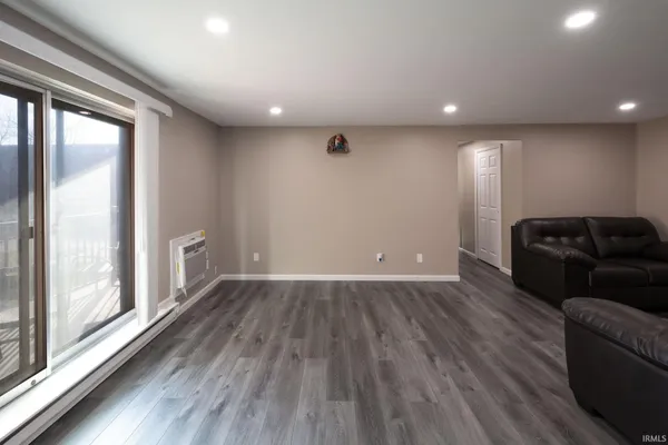 $94,900 | 2927 Westbrook Drive, Unit B218, Fort Wayne, IN 46805