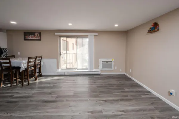 $94,900 | 2927 Westbrook Drive, Unit B218, Fort Wayne, IN 46805