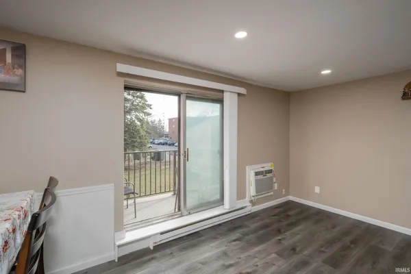 $94,900 | 2927 Westbrook Drive, Unit B218, Fort Wayne, IN 46805