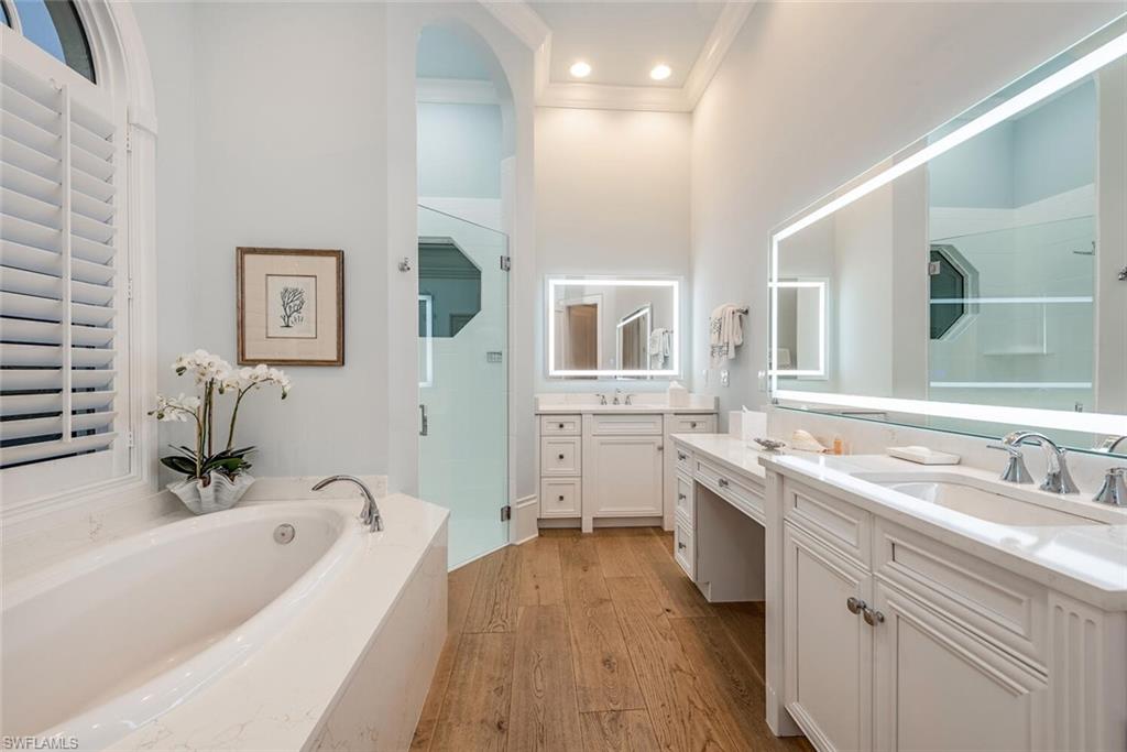 2618 Trillium Way Naples, FL 34105 - Photo 14 of 29