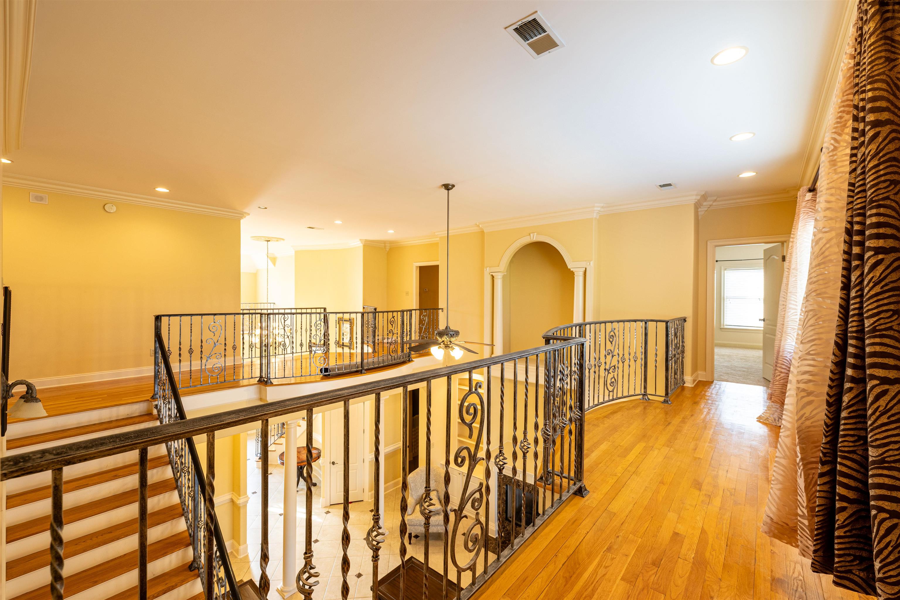 1042 Woodland Ridge Drive Cordova, TN 38018 - Photo 30 of 40