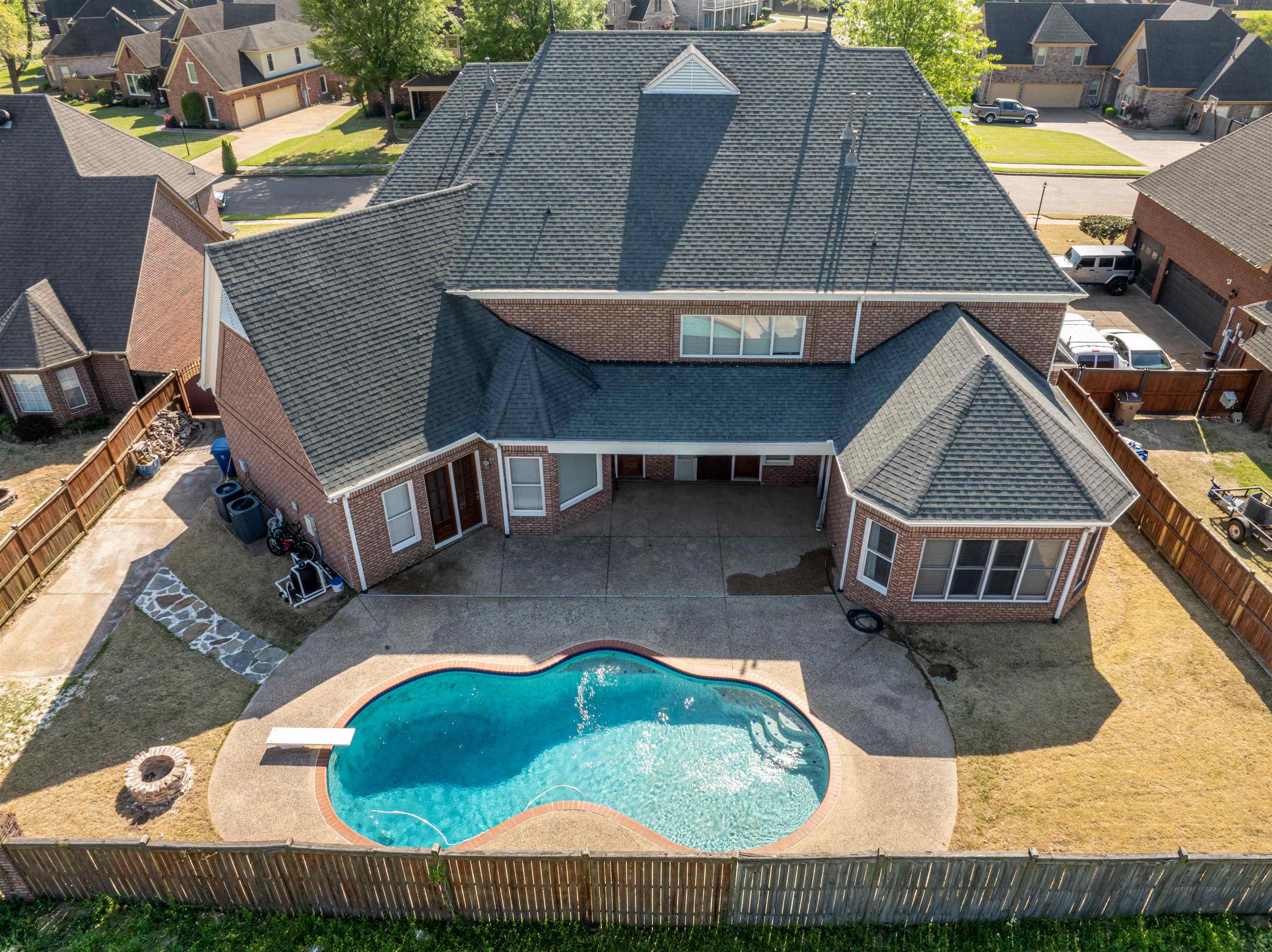 1042 Woodland Ridge Drive Cordova, TN 38018 - Photo 10 of 40 an aerial view of a house