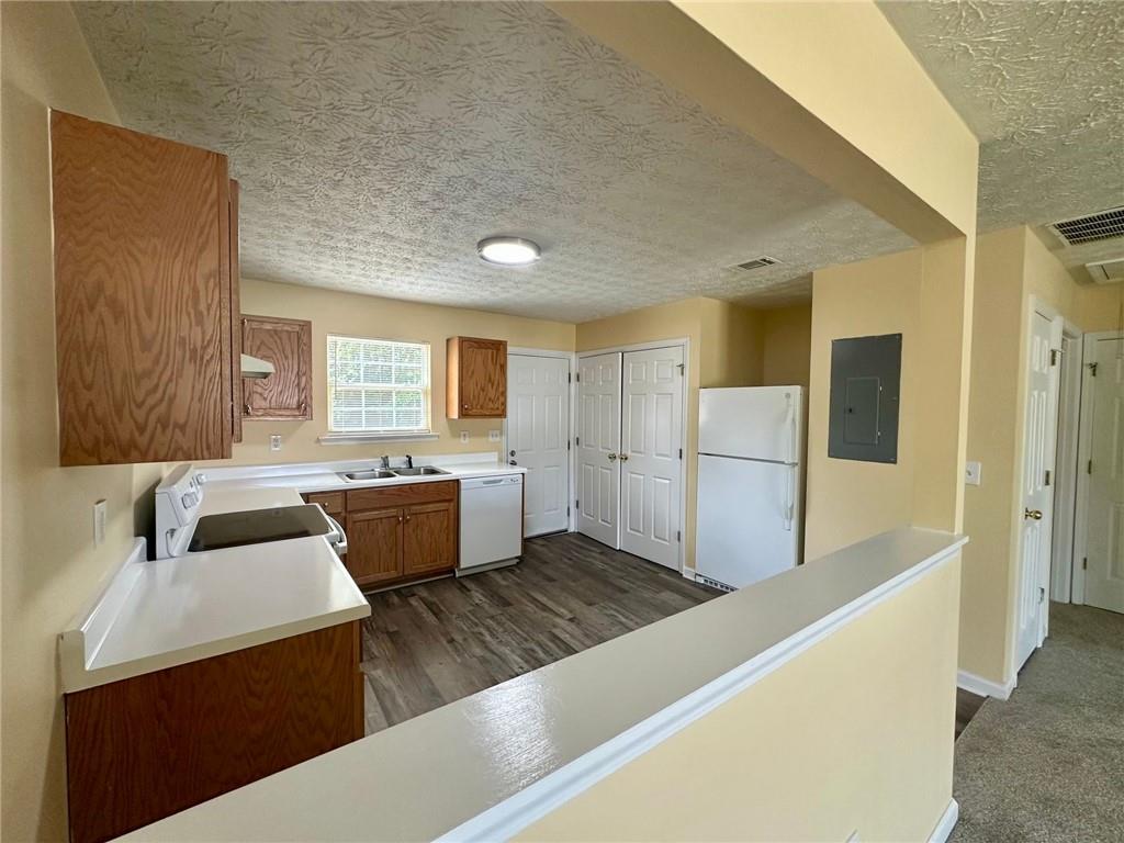 655 Baron Drive Monroe, GA 30655 - Photo 4 of 12