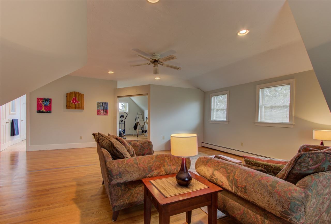 187 Exeter Road Hampton Falls, NH 03844 - Photo 19 of 26