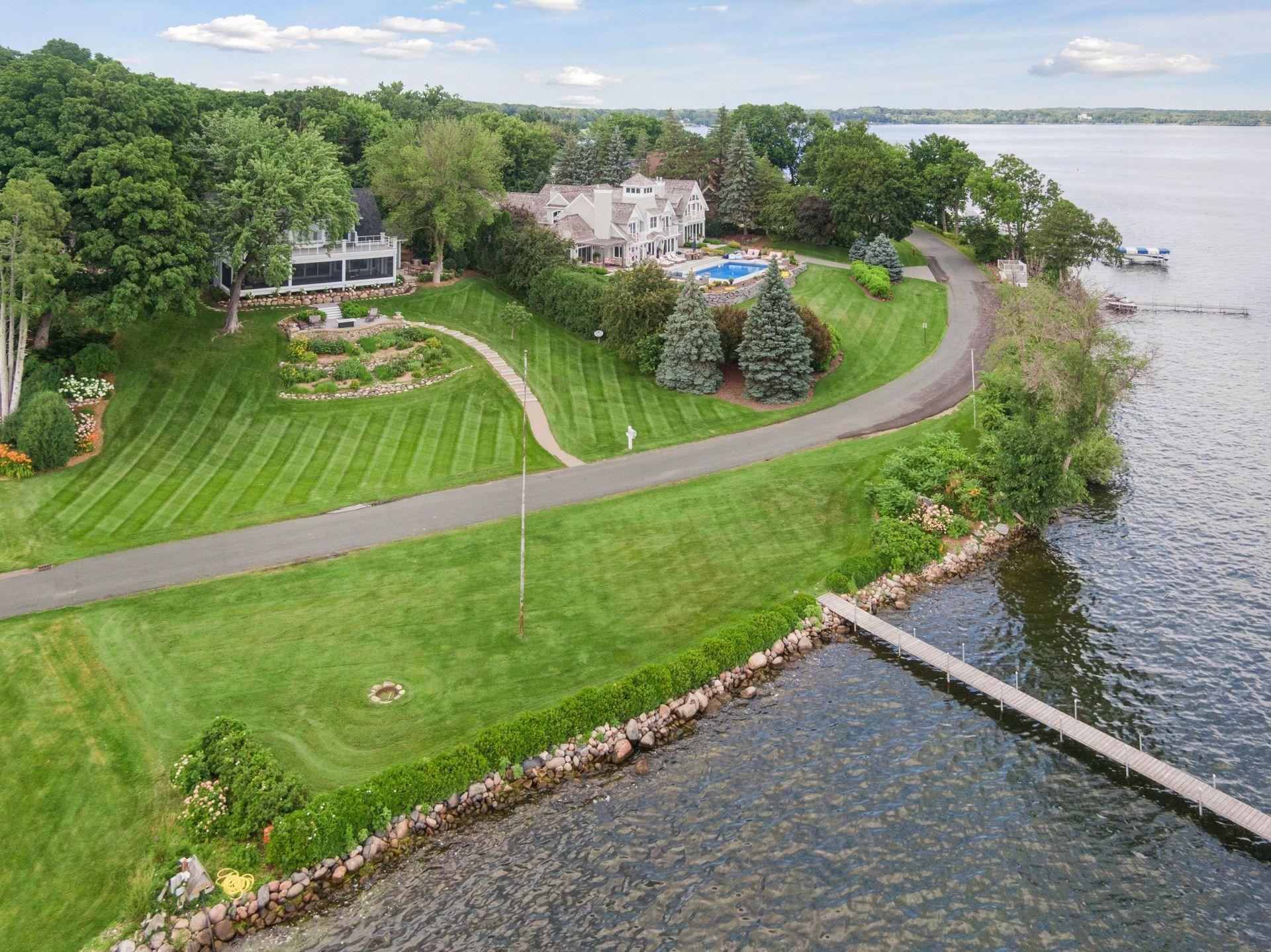 2462 Lafayette Road Minnetonka Beach, MN 55391 - Photo 11 of 115