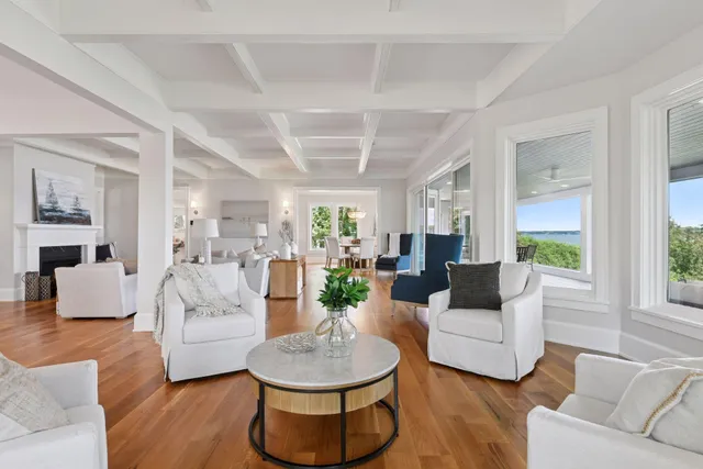 $6,900,000 | 2462 Lafayette Road, Minnetonka Beach, MN 55391