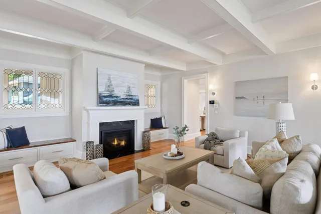 $6,900,000 | 2462 Lafayette Road, Minnetonka Beach, MN 55391