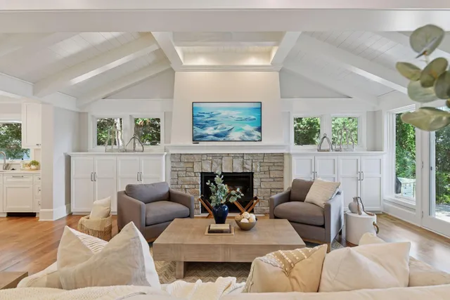 $6,900,000 | 2462 Lafayette Road, Minnetonka Beach, MN 55391