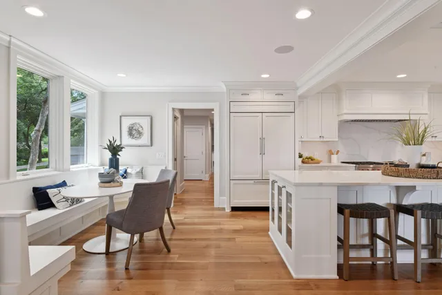 $6,900,000 | 2462 Lafayette Road, Minnetonka Beach, MN 55391