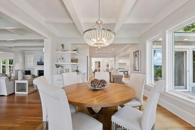 $6,900,000 | 2462 Lafayette Road, Minnetonka Beach, MN 55391