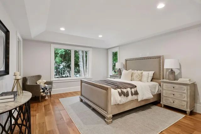 $6,900,000 | 2462 Lafayette Road, Minnetonka Beach, MN 55391