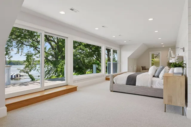 $6,900,000 | 2462 Lafayette Road, Minnetonka Beach, MN 55391