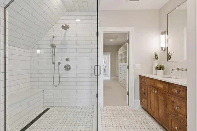 $6,900,000 | 2462 Lafayette Road, Minnetonka Beach, MN 55391