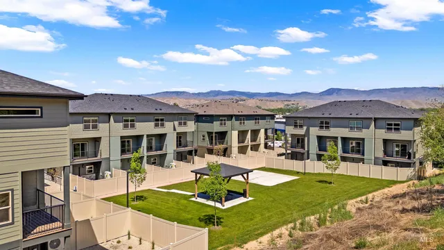 $439,000 | 7439 West Swain Lane, Garden City, ID 83714