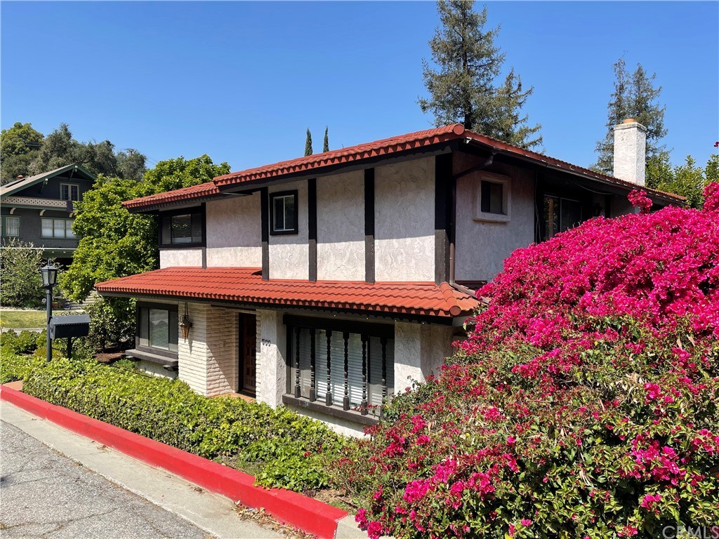 500 Martos Drive South Pasadena, CA 91030 - Photo 3 of 19