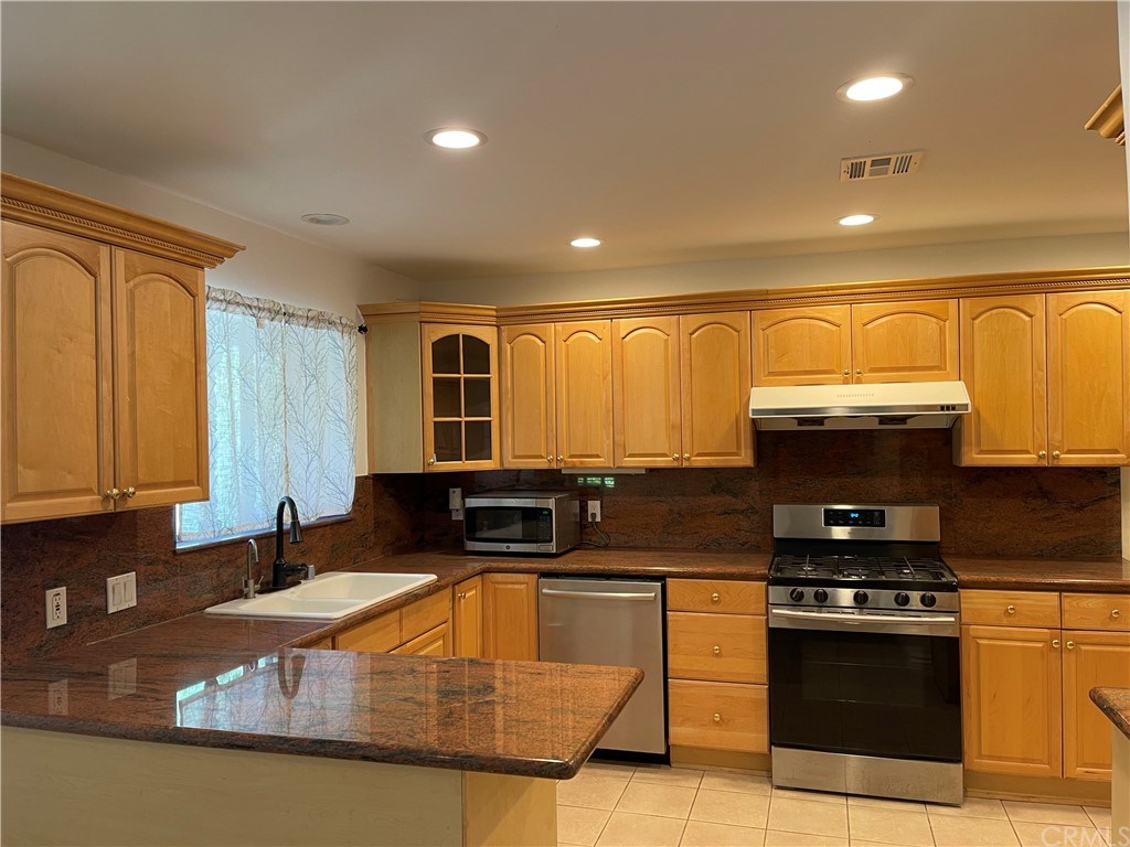 500 Martos Drive South Pasadena, CA 91030 - Photo 7 of 19